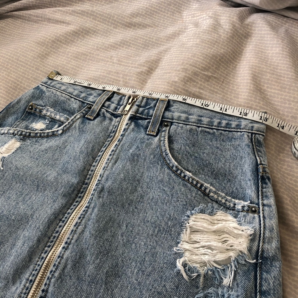 LF Carmar Denim Skirt - Picture 4 of 6